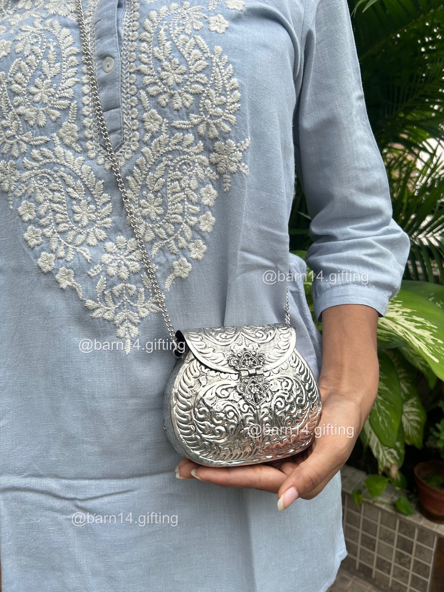 Small Clutches