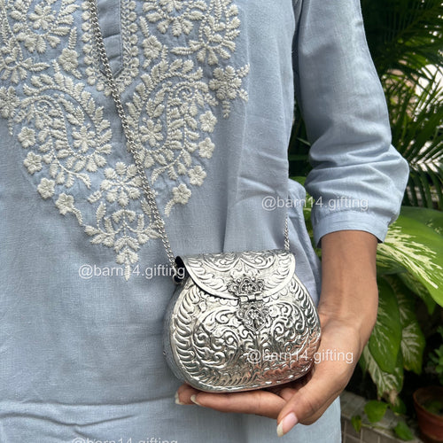 Small Clutches
