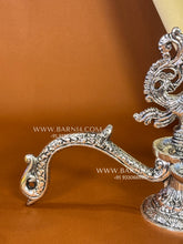 Five Wick Peacock Handle Diya