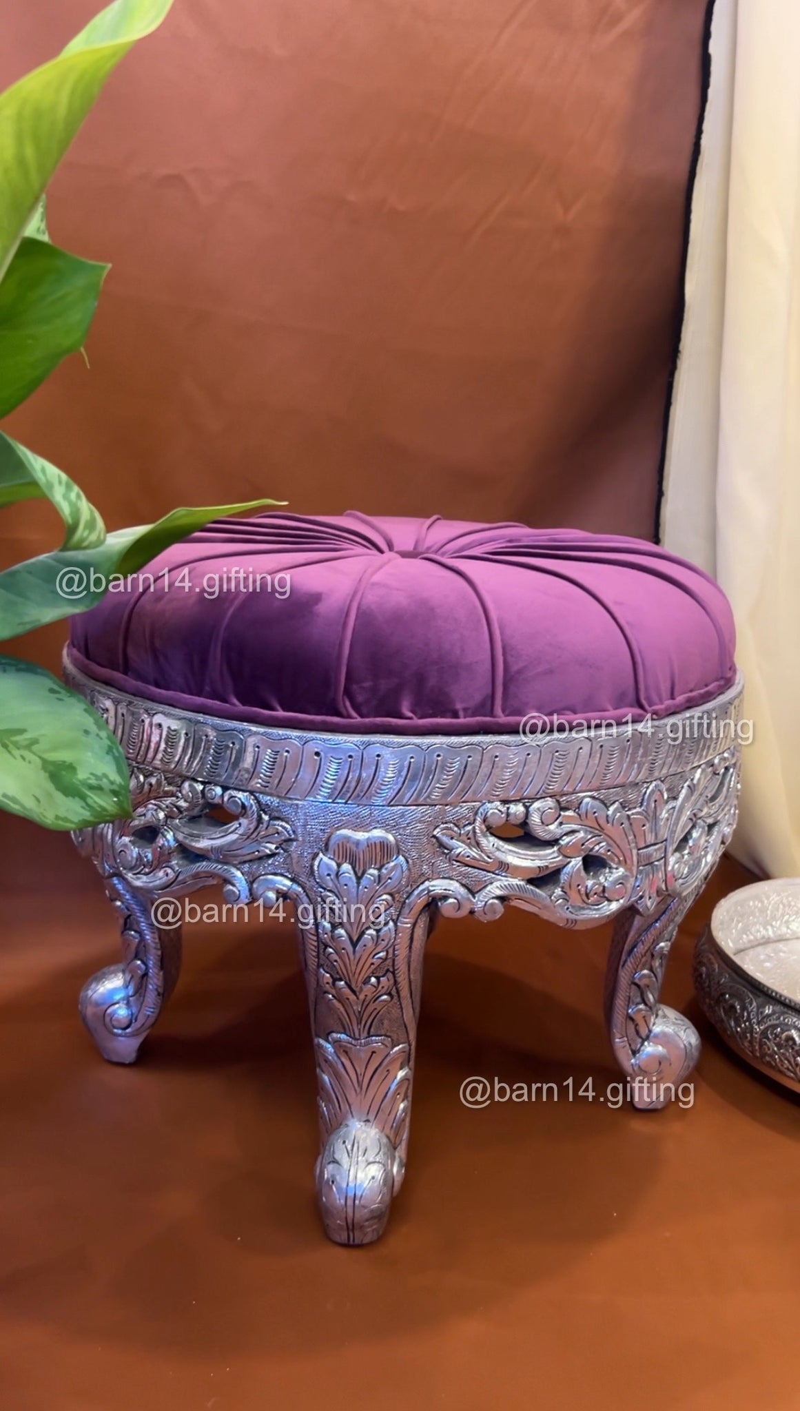 Round Muddha