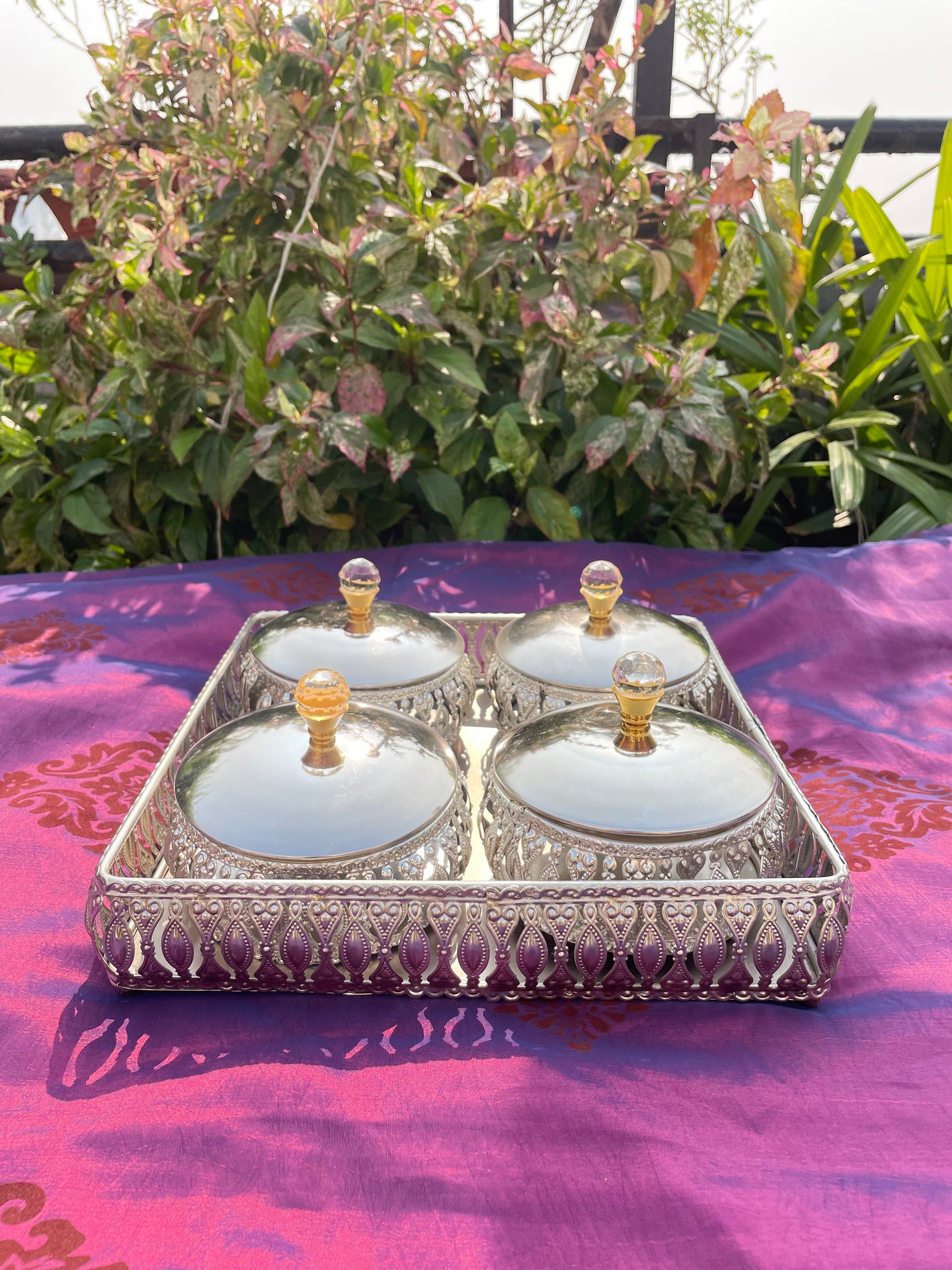 Tray with Four Sugar Pots (N)