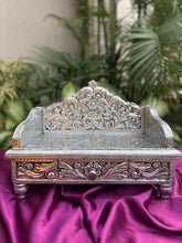 Handcrafted Singhasan