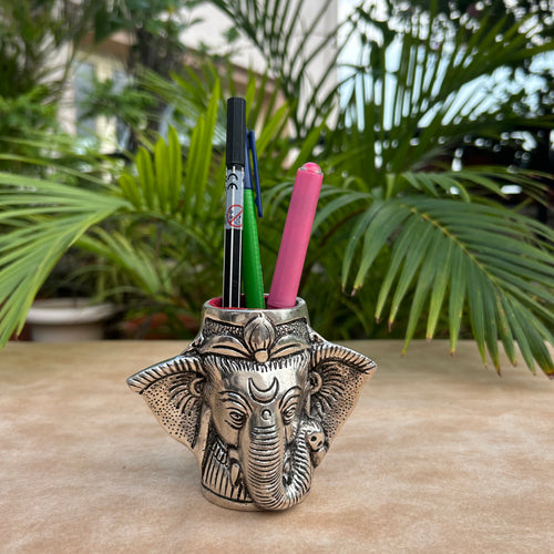 Elephant Pen Stand