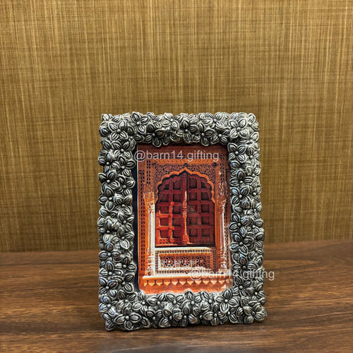 Petal Charm Photoframe