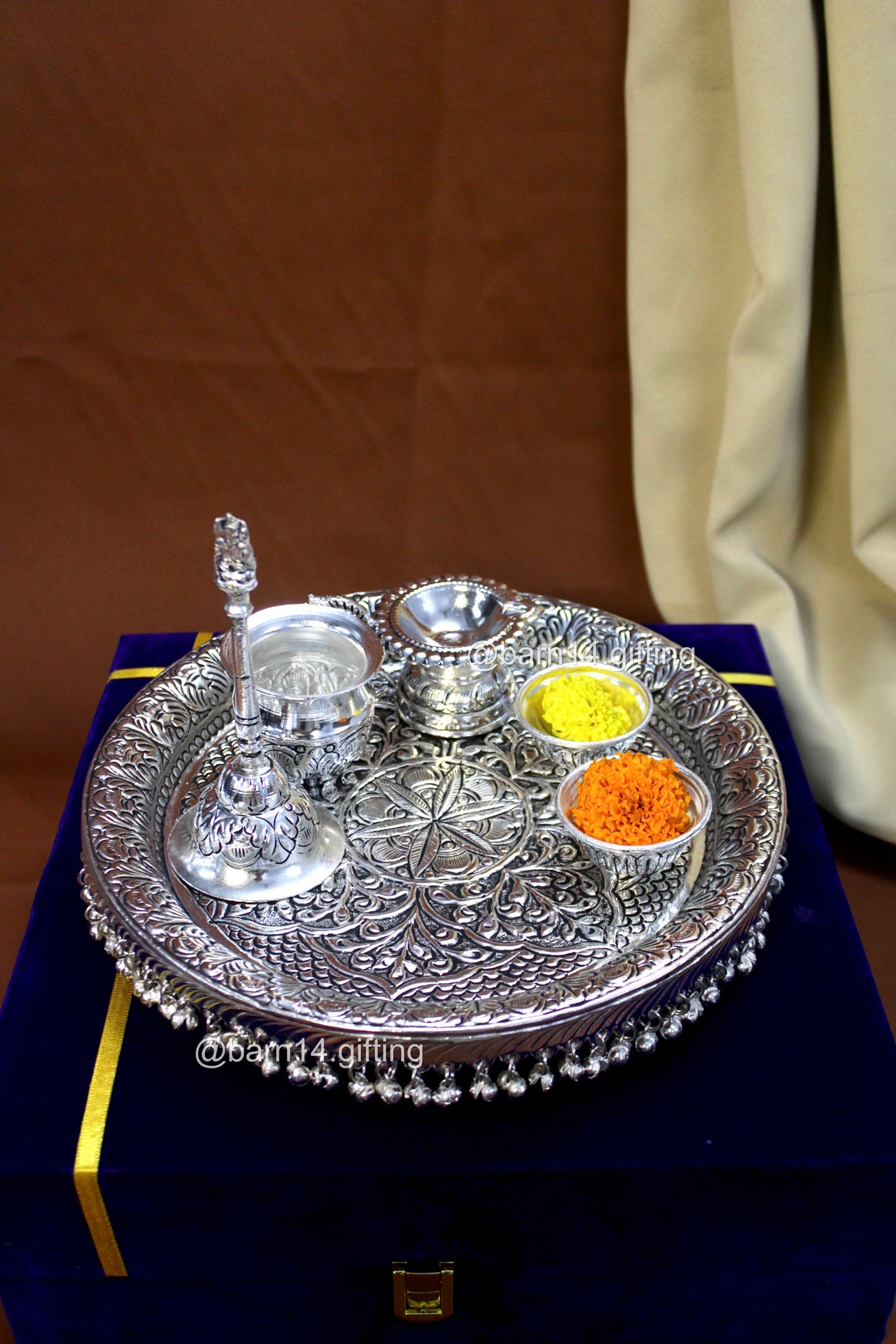 Flower Design Puja Thali Set