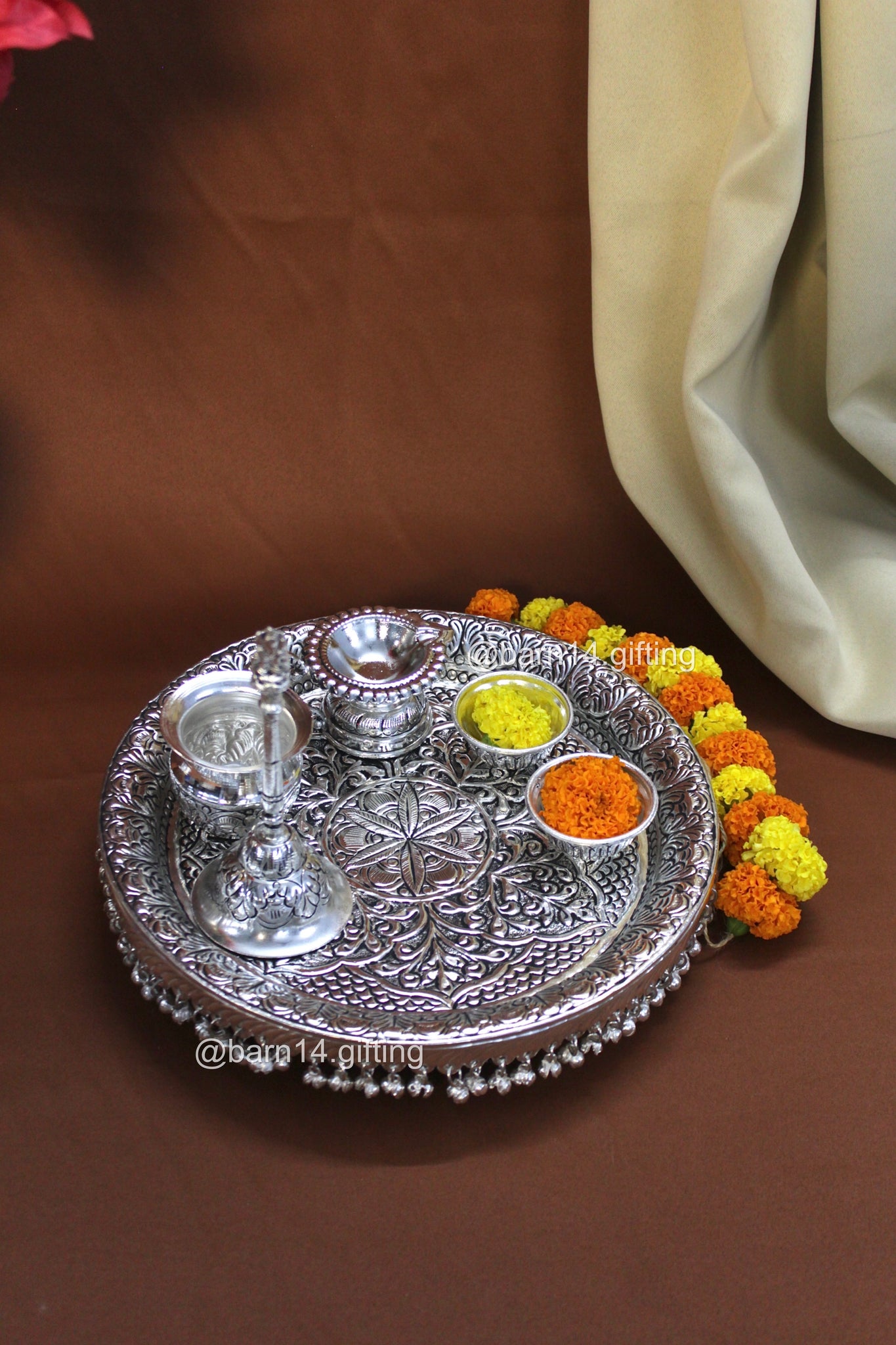 Flower Design Puja Thali Set