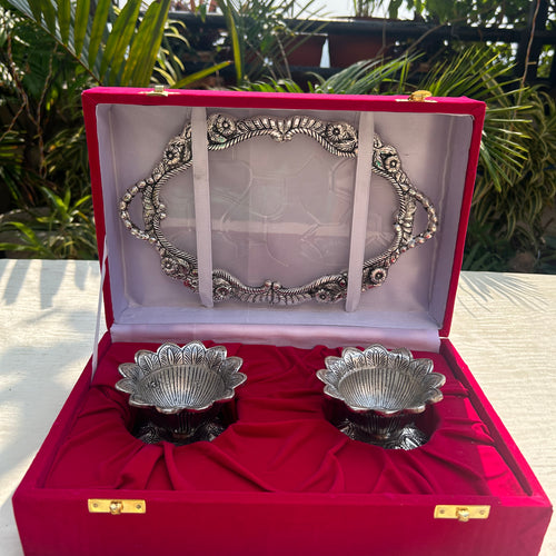 Fibre Tray with Two Lotus Bowls