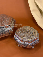 Hexagon Dry Fruit Box