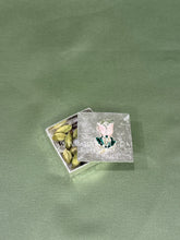 Rose Magnetic Dabbi