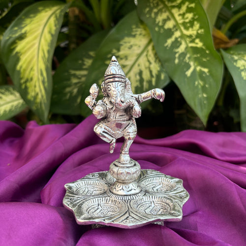 Dancing Ganesha Diya