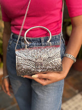 Baghban clutch