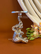 Trunk Candle Holder