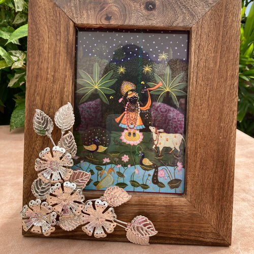 Wooden Silver Motif Photoframe