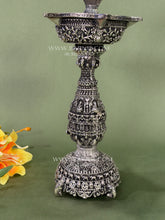 Murti Deepam
