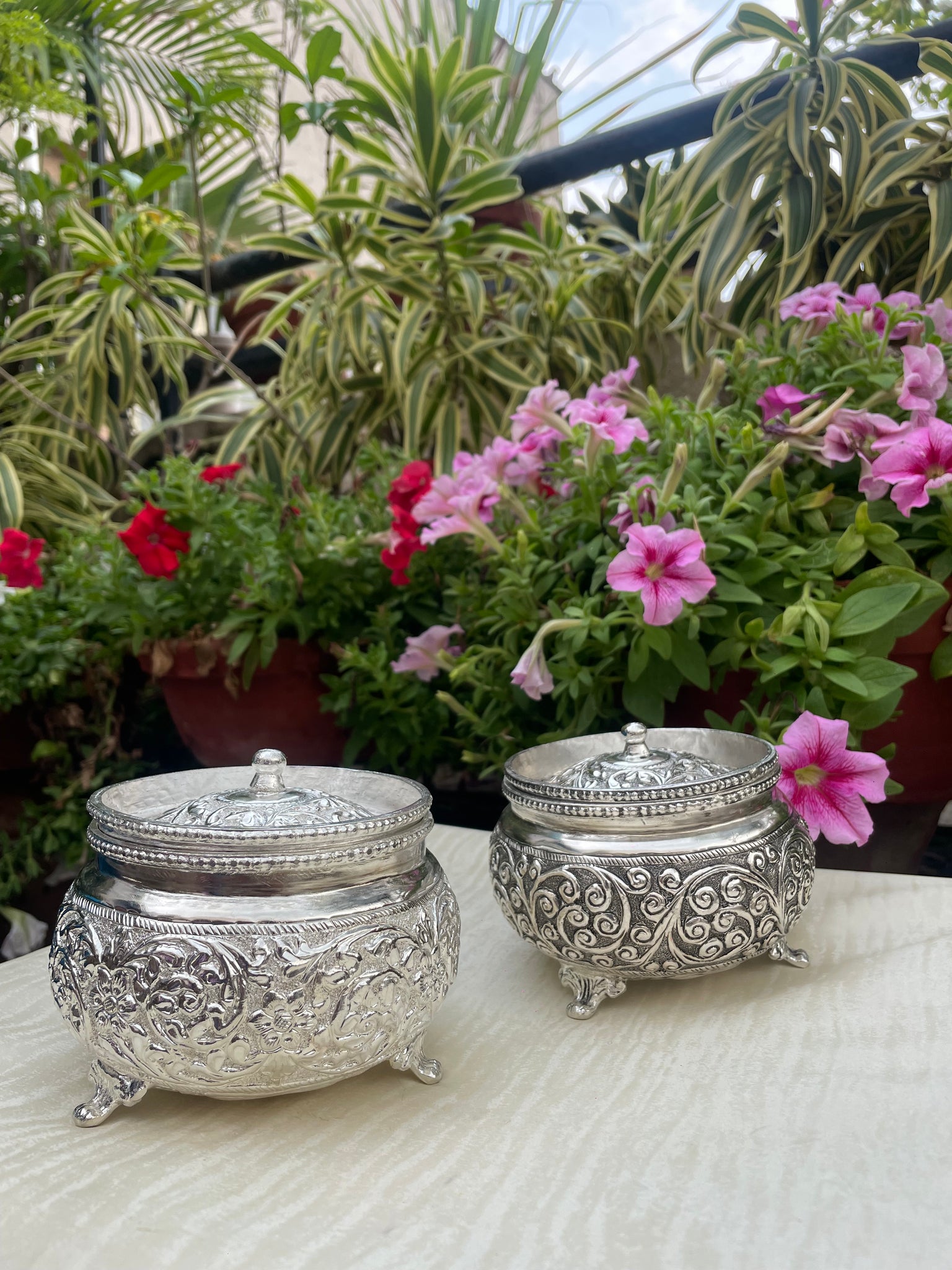 Fine Carved Round Jar