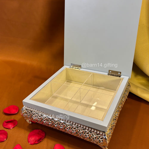Enamel Classic Square Dry Fruit Box