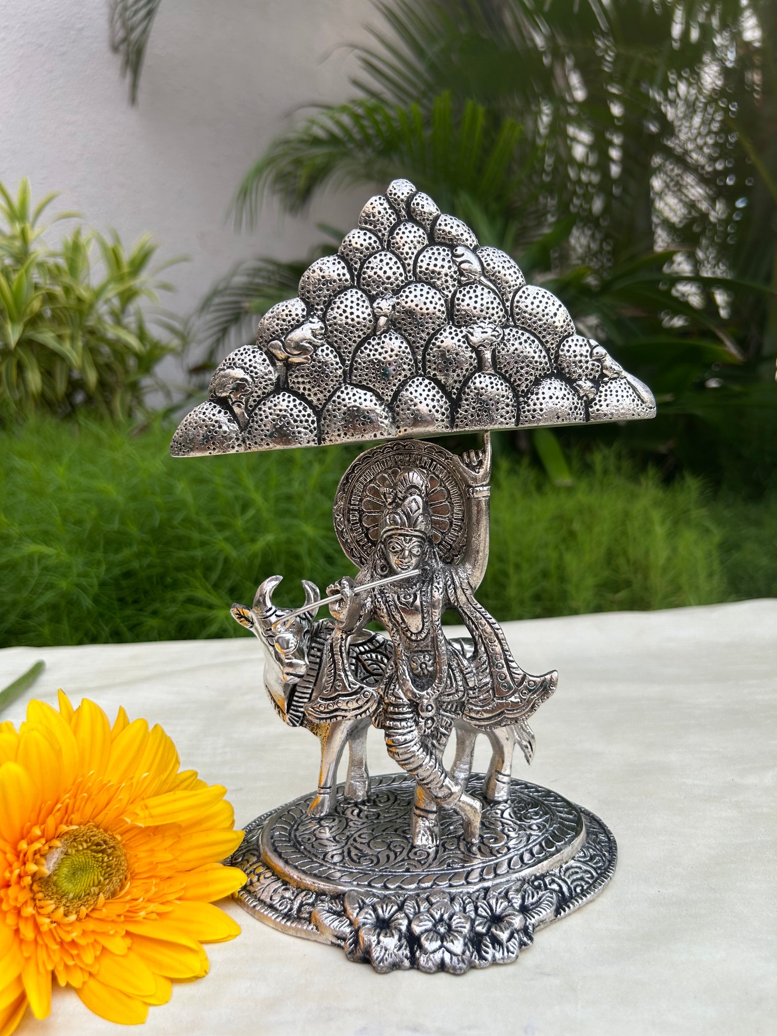 Govardhan Krishna Idol