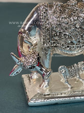 Detailed pure silver cow and calf idol for home mandir