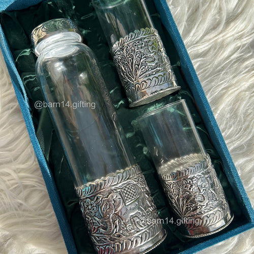 Luxury elephant design glass bottle set with 2 glasses in velvet box – perfect wedding, housewarming, and corporate gift.