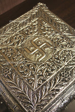 Intricate silver ghungroo chowki for puja rituals – perfect for placing idols, diyas, and thalis, wedding and Diwali gift item.