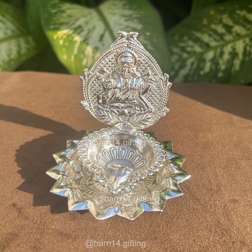 Laxmi Diya