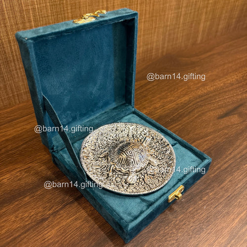 Tortoise on Plate (Small)