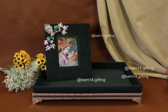Green Velvet Photoframe