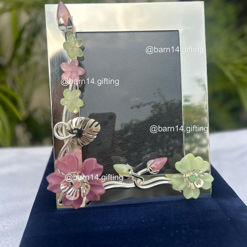 Green Daisy Photoframe