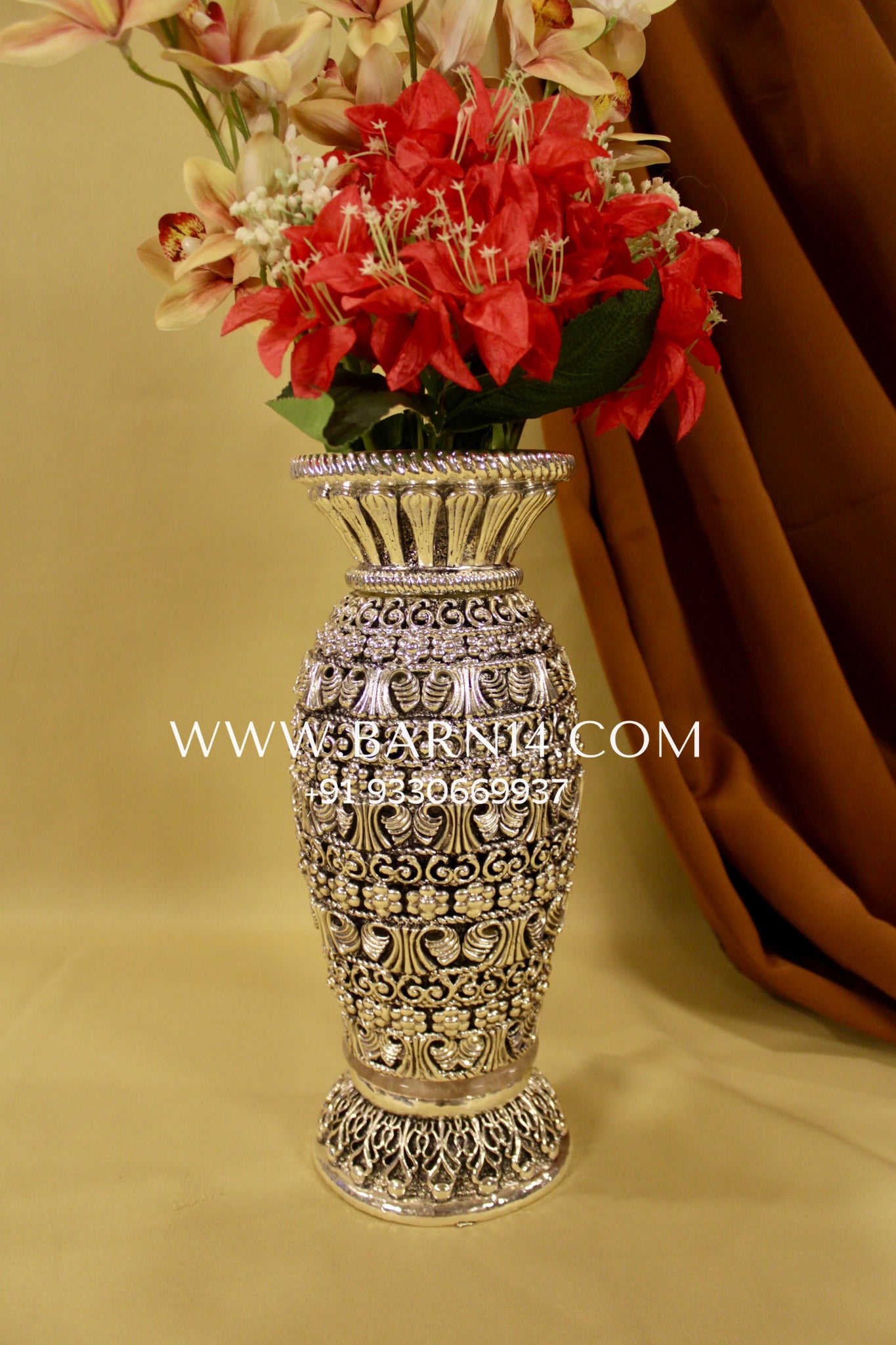 Pure Silver Floral Vase – Rose Quartz Edition