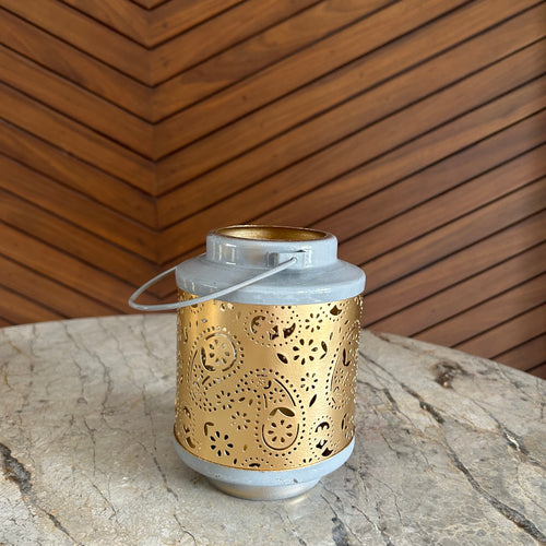 Lantern T-Light Holder