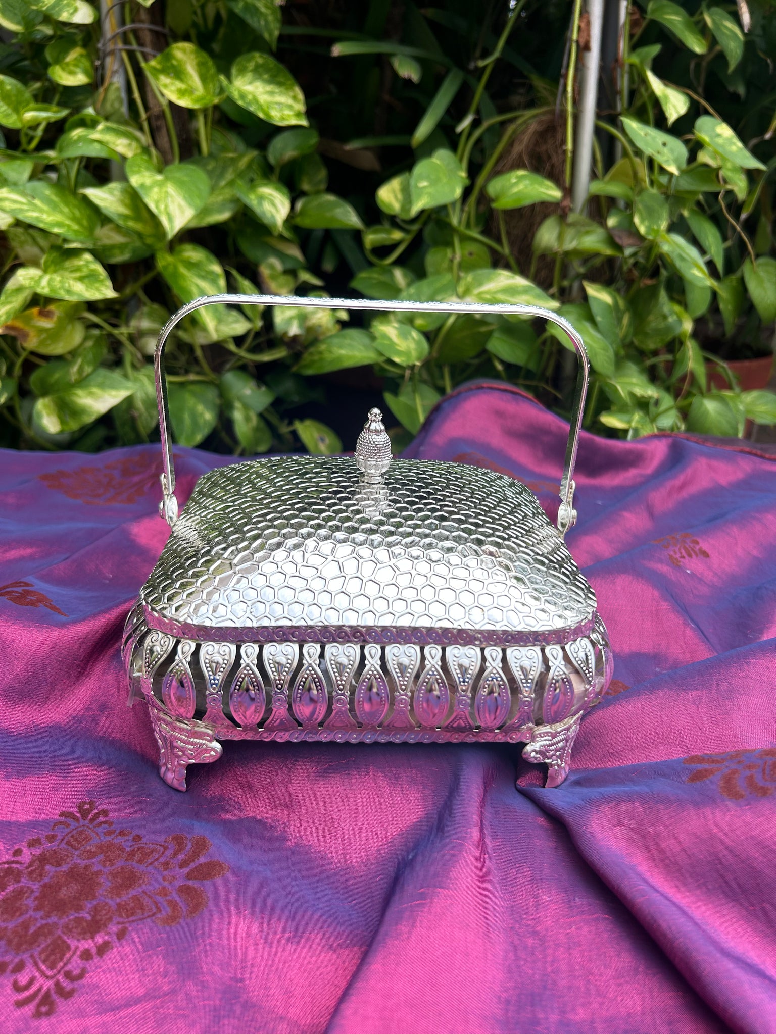 Silver Square Basket with Lid