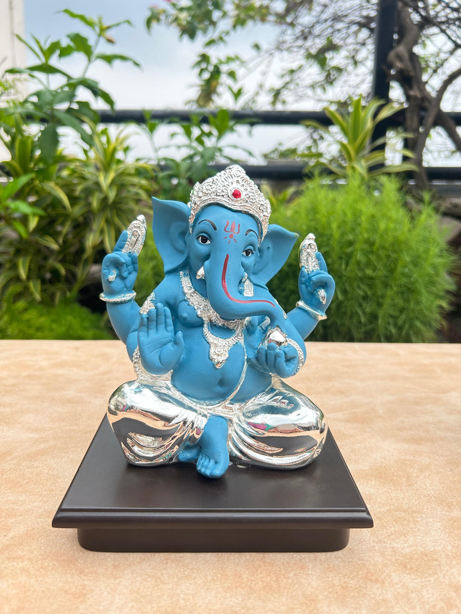 Neel Ganesha Idol