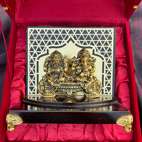 Ganesh Laxmi Darbar with Velvet Box