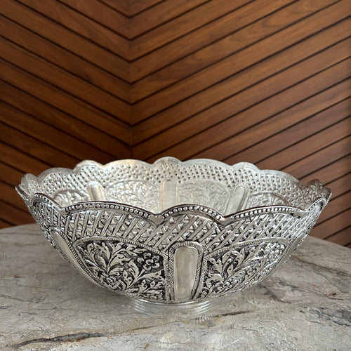 Fine Carved Fruit Bowl