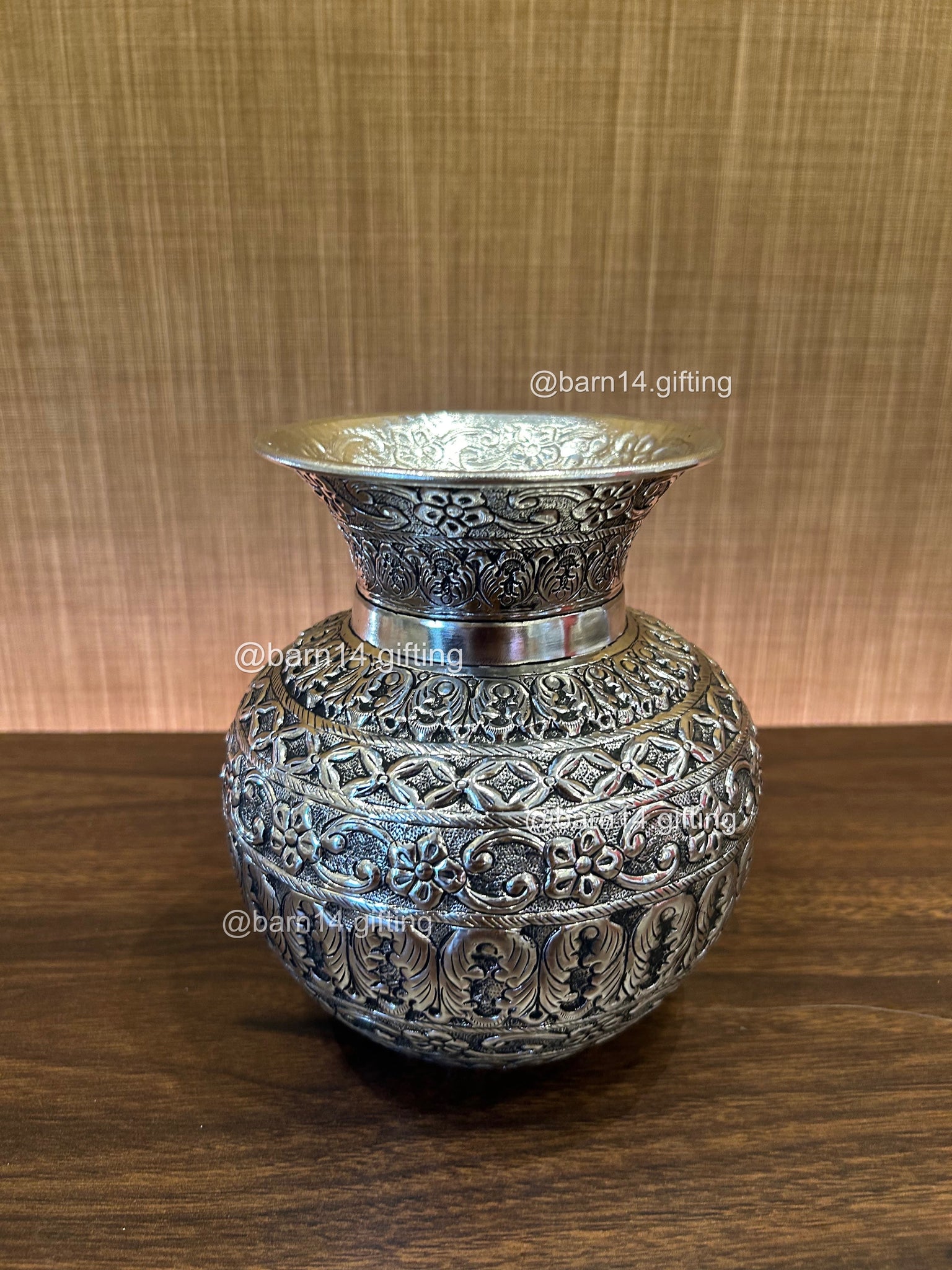 Jaipuri Carved Kalash