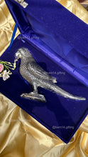 Elegant parrot statue with antique silver look, velvet box packaging, ideal for home décor, spiritual blessings, and premium corporate gifting.