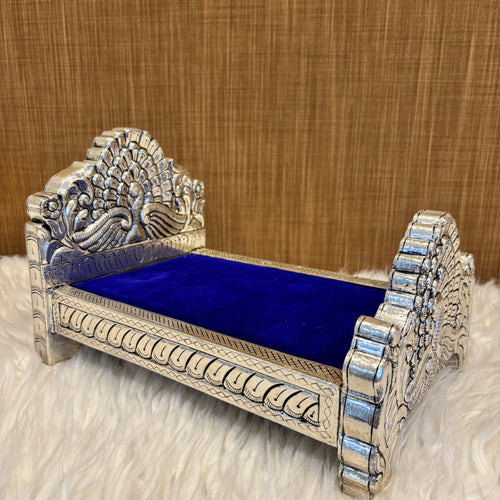 Pure Silver Ladoo Gopal Bed