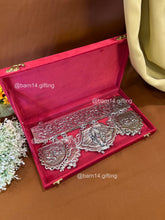 Silver-polished Sarwamangal Bandhanwar with Shubh Laabh, Om, Swastik, and Ganesha motifs, auspicious toran for home entrance, ideal for Diwali, weddings, and housewarmings.