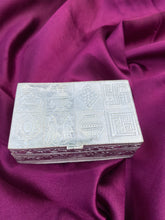 Rectangle Paan Box