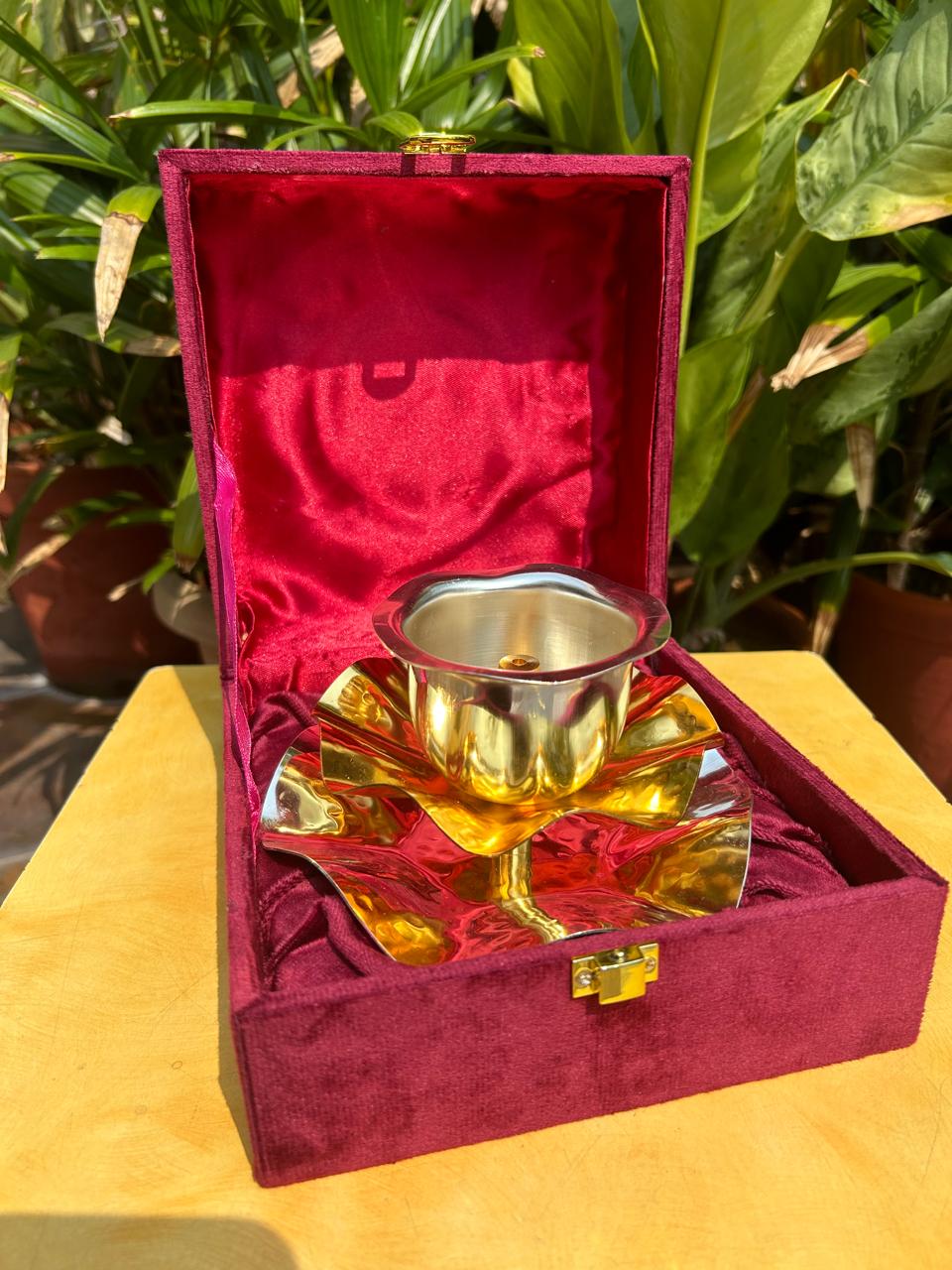 Double Petal Diya