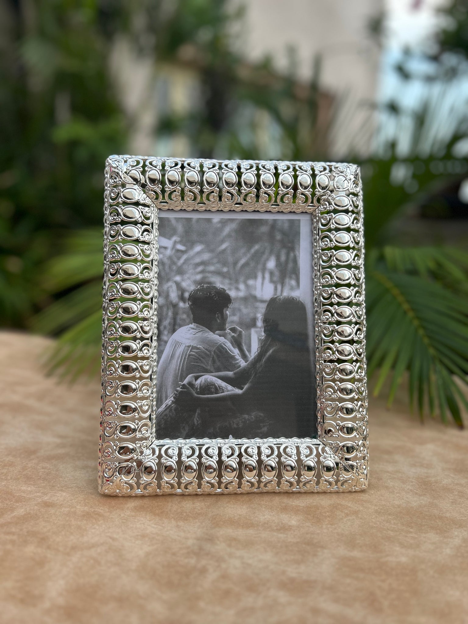 Royal Border Silver Photoframe