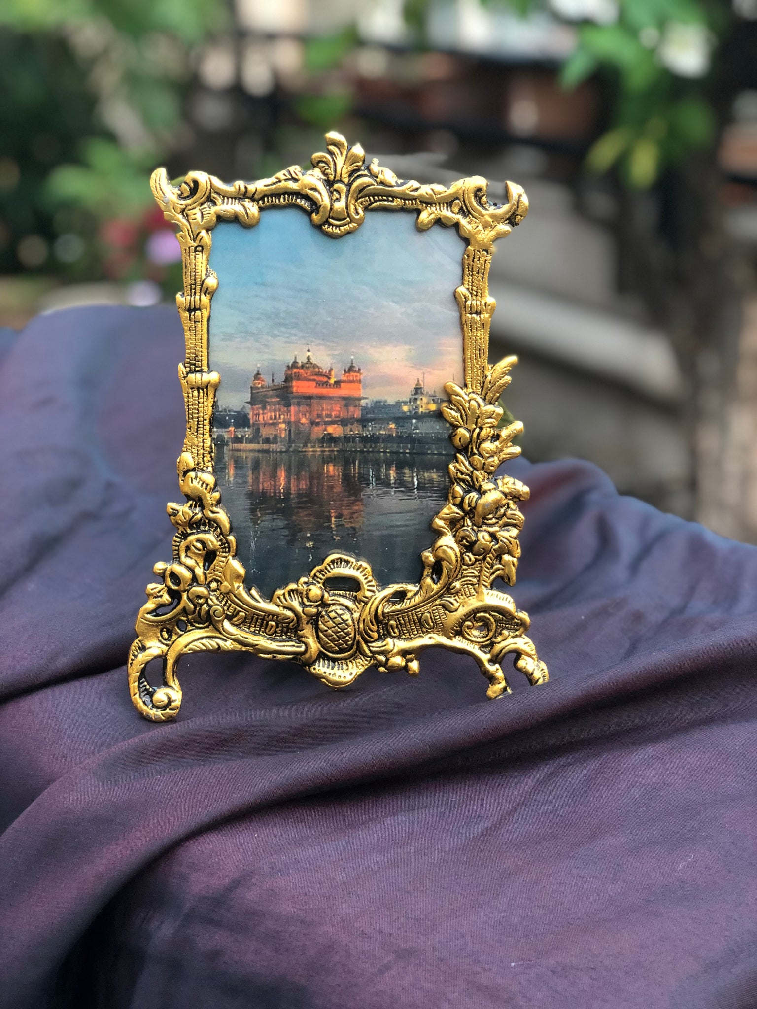 Sleek Photoframe- Gold