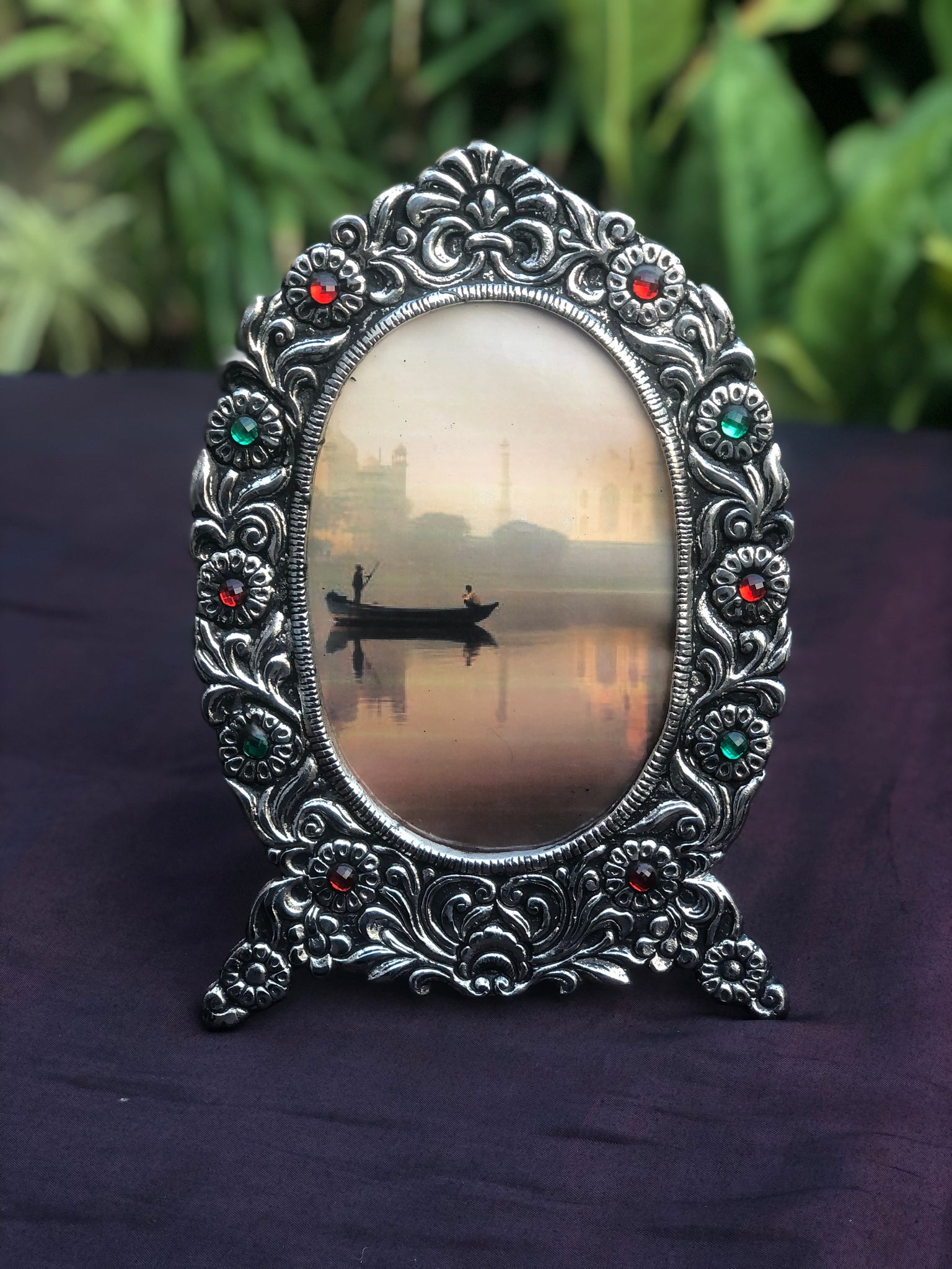 Oval Photoframe