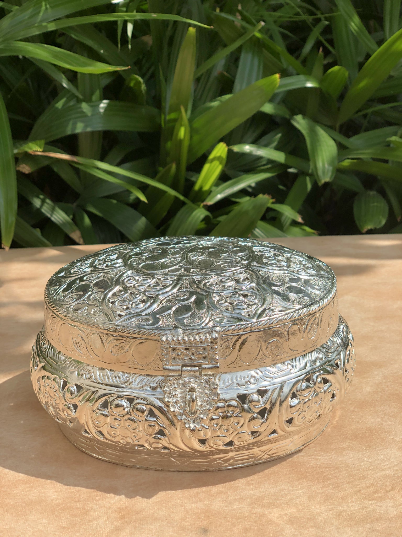 Silver Finish Dry Fruit Box- Round